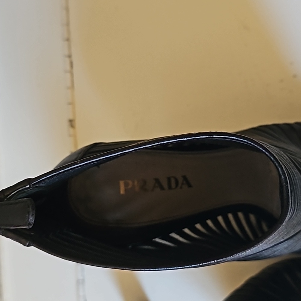 Prada bootie heals - Picture 8 of 8